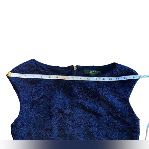 EUC LAUREN RALPH LAUREN Navy Lace Overlay Cap Sleeve Midi Sheath Dress Size 4 - Picture 10 of 14